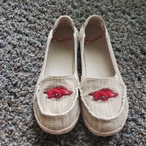 Arkansas Razorbacks slip on shoes